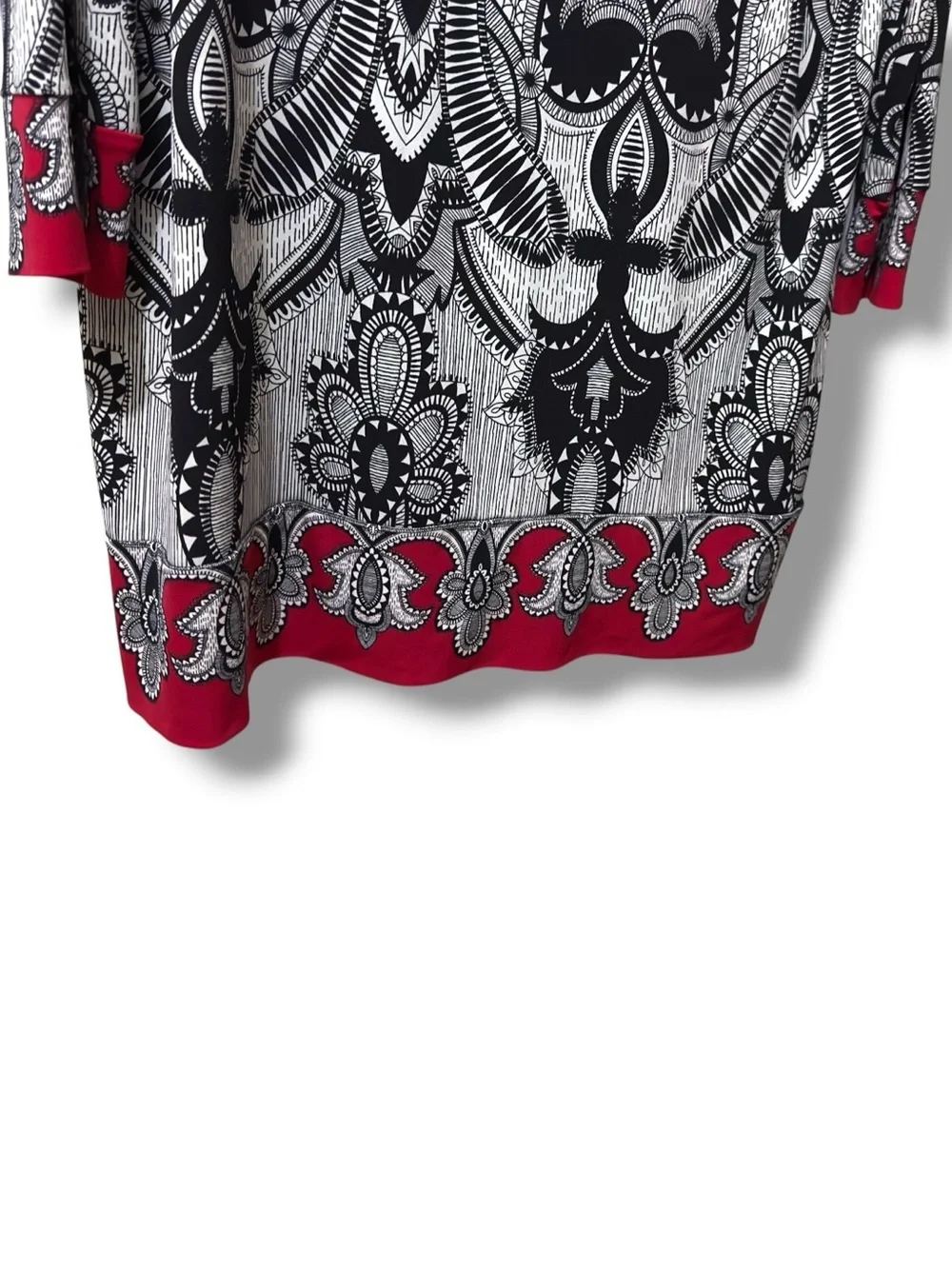 Nicole Miller | EUC Boho Baroque Black White Printed Red Trim Shift Dress (XL)